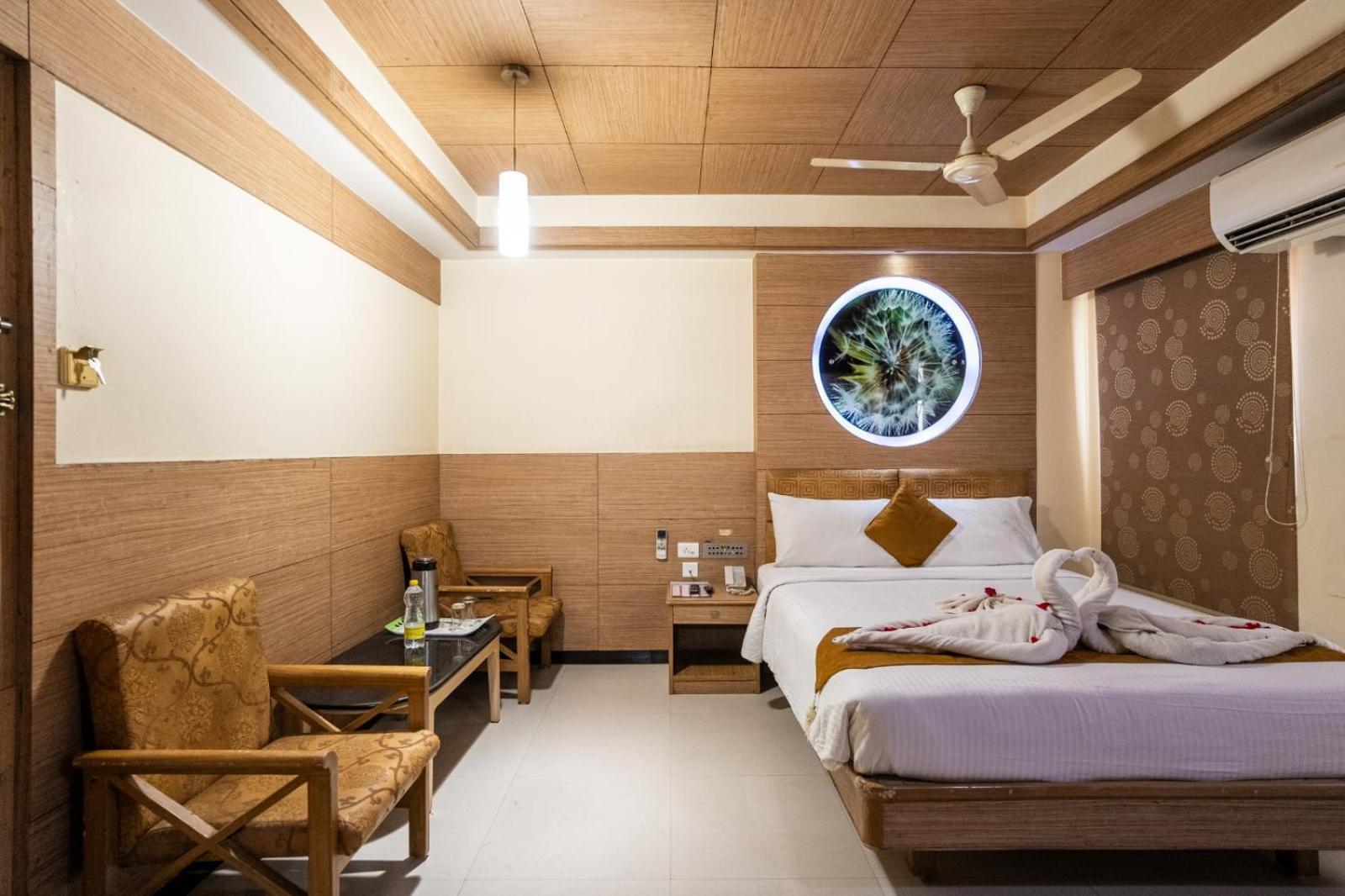 Sree Bharani Hotels Tirunelveli Exterior foto