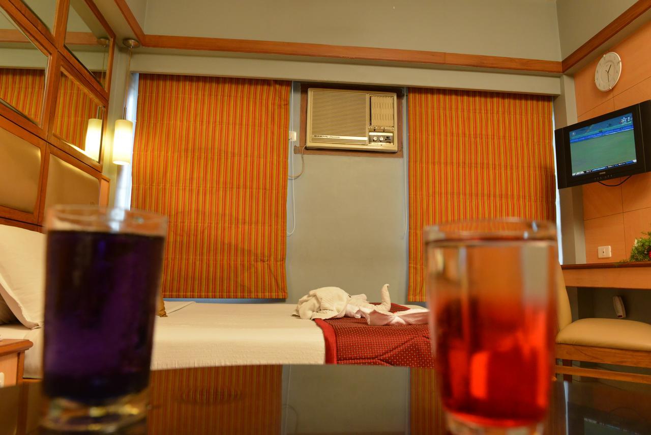 Sree Bharani Hotels Tirunelveli Exterior foto